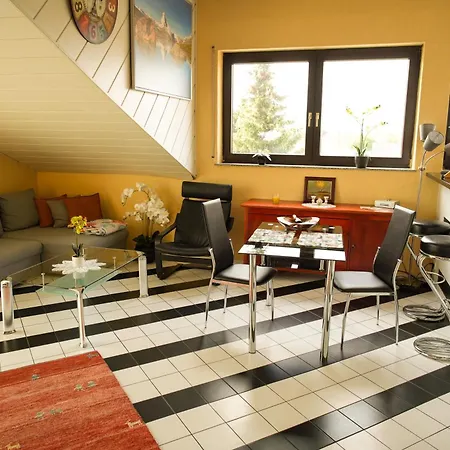 Apartment Schoenes In Der Rheinebene, Zentral Gelegen Rheinstetten